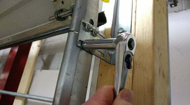 Garage Door Roller Repair Apopka, FL Garage Door Roller Repair Apopka, FL